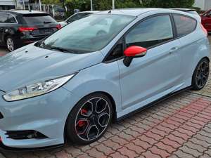 Ford Fiesta ST200 Bild 3