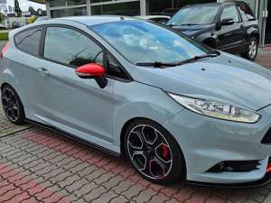 Ford Fiesta ST200