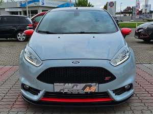 Ford Fiesta ST200 Bild 2