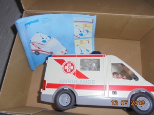 Playmobil Krankenwagen OVP Bild 10