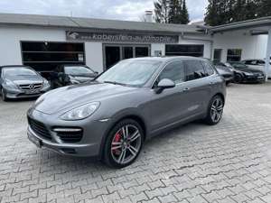 Porsche Cayenne Turbo*1.Hand,deutsch,Scheckheft,21´´ Alu