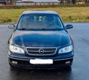 Opel Omega 2.2 16 V