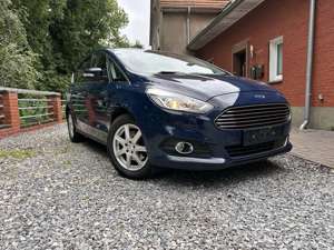 Ford S-Max Titanium