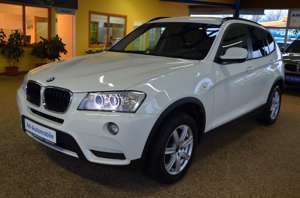 BMW X3 xDrive20d Bi-XENON / NAVI / 6.GANG / PDC