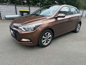 Hyundai i20 YES!  1.4l