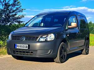 Volkswagen Caddy Trendline, Soccer