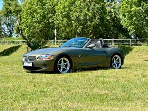 BMW Z4 3.0i 6-Gang+INDIVIDUAL+LEDER-ALCANTARA+NEUER LACK+