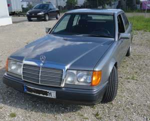 Mercedes-Benz E 300 300 E-24