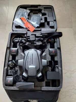 Yuneec Thyphoon Hexacopter H RTF mit Wärmebildkamera. Fernbedienung ST 16. 