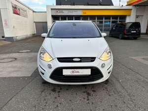 Ford S-Max Titanium