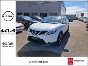 Nissan Qashqai 1.6DIG-T 163PS 6MT N-Connecta | 4x Kamer