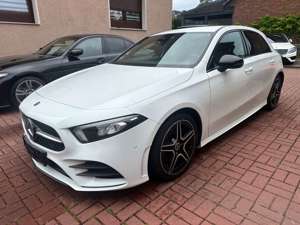 Mercedes-Benz A 180 A -Klasse 180 d AMG+ACC+MBUX+LED+AMBIENTE