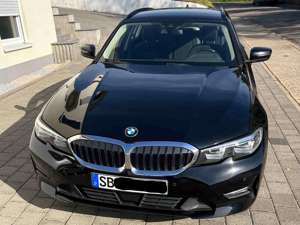 BMW 318 318d Touring Aut. Advantage G21 AHK Navi Kamera