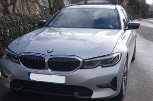 BMW 330 330i Touring Aut. Sport Line