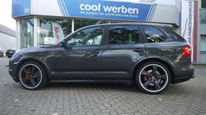 Porsche Cayenne Turbo S Bild 3