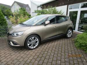 Renault Scenic ENERGY TCe 130 INTENS