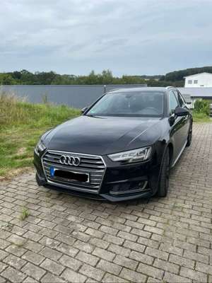 Audi A4 quattro sport