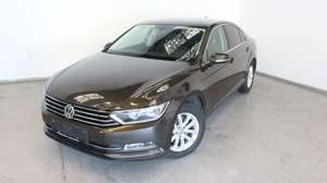 Volkswagen Passat Lim.ComfortlineBMT/Diesel,AUTOMATIK ,NAVI