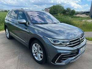Volkswagen Tiguan R-Line 4Motion