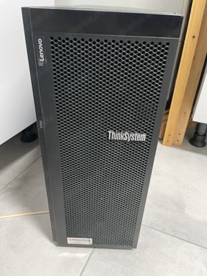 Lenovo ThinkSystem ST550 Server