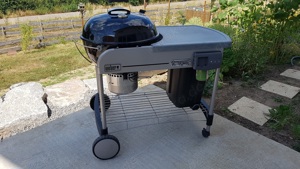 Weber Performer Deluxe Holzkohlekugelgrill 57cm incl. Zubehör