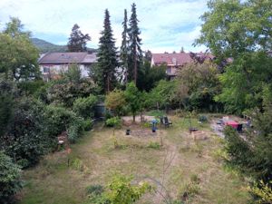 NW - Hambacher Höhe - WG-Zimmer in großen Haus mit Garten zu vermieten - Ab Sofort!