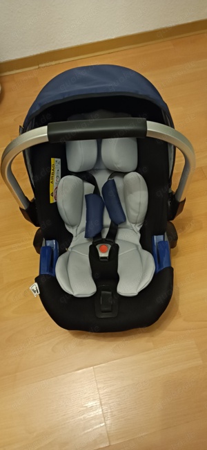 Hauck Babyschale mit Isofixstation