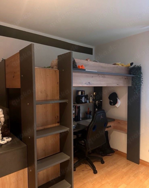 Hochbett inkl Schreibtisch und Kleiderschrank