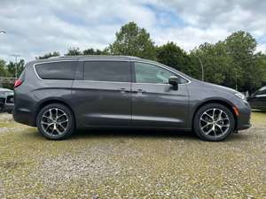 Chrysler Pacifica Chrysler Pacifica Hybrid  20" Felgen SALE!!!!! Bild 4