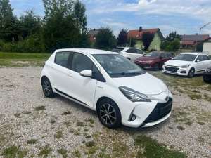 Toyota Yaris Hybrid Team D++Kamera,Klimaautomatik,Alu++