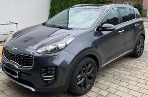 Kia Sportage GT-Line 4WD AHK 8 Fach Bereift Xenon Panorama