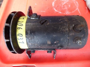 Bosch Lichtmaschine 0101206031 LI GEG 180 6 2500R21 Renault Dauphine