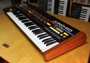 ROLAND JUNO-60  Analog Synthesizer