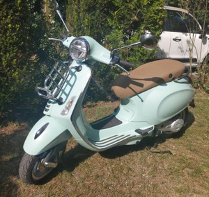 Motorroller Vespa Primavera