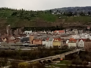 Esslingen-City, zentrale und ruhige, sonnige 2 Zimmerwohnung