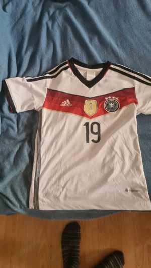 DFB Trikot vom Wm Held Mario Götze Kurzarm Größe S Kinder