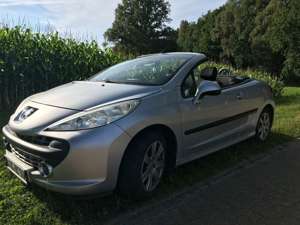 Peugeot 207 CC Cabrio 120 VTi Automatik Sport