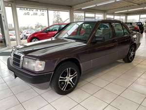 Mercedes-Benz 190 Rostfrei,Neu-restauriert,3-Hand Bild 3