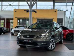 SEAT Leon 2.0 TDI X-Perience 4Drive DSG Pano DAB LED 18"