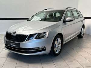 Skoda Octavia Combi 2,0 TDI DSG STYLE Navi*Klimaaut.*Sitzheiz.*