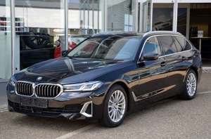 BMW 520 d Tour./Luxury Line/Pano-Dach/Sitzlüftung/AHK