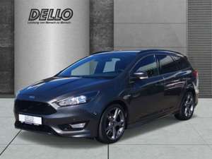 Ford Focus Turnier ST-Line EcoBoost Automatik