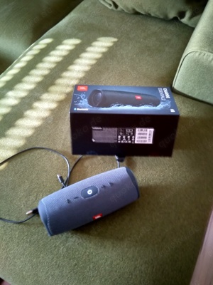 JBL Charge Essential 2