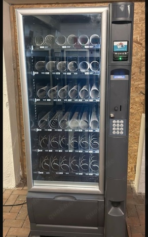 Snackautomaten mit Münz und scheinannahme