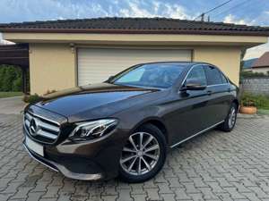 Mercedes-Benz E 220 d 9G-TRONIC AMG Line