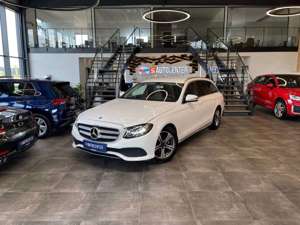 Mercedes-Benz E 200 T-Modell Avantgarde Aut. *NAVI*LED*KAM*