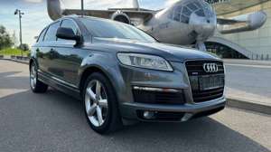 Audi Q7 3.0 TDI quattro/239PS/ S-LINE