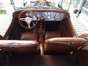 Morgan Plus 8 3,9 36.000 km breite Version H-Zulassung Bild 5