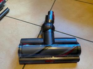 Dyson V15 Detect, Absolute, Staubsauger, SV22 (mit Zubehör aus der V11 Serie) Bild 8