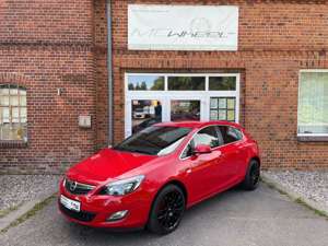 Opel Astra J Lim. 5-trg. Sport+18"+LED+Fahrrad.+HUneu